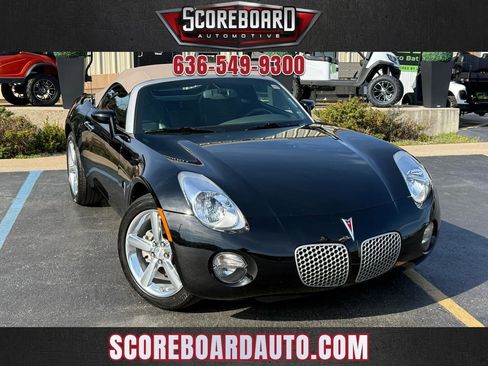 Used 2009 Pontiac Solstice Convertible w/ Premium Package RWD image 1