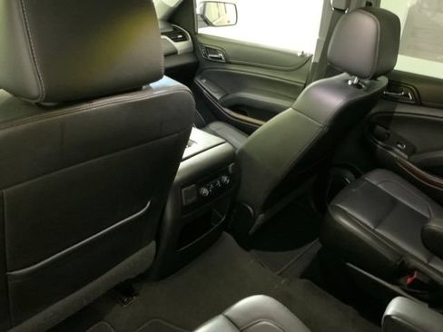 Used 2019 GMC Yukon XL SLT AWD/4WD image 26