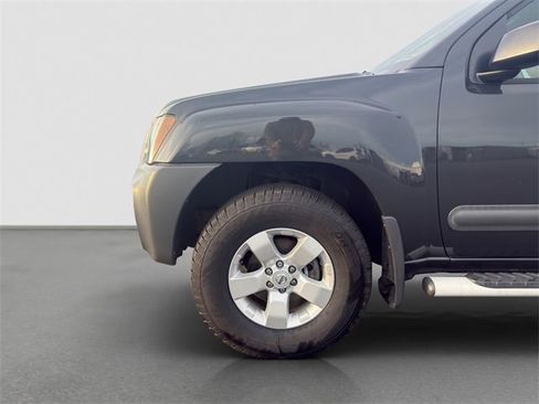 Used 2013 Nissan Xterra S image 20