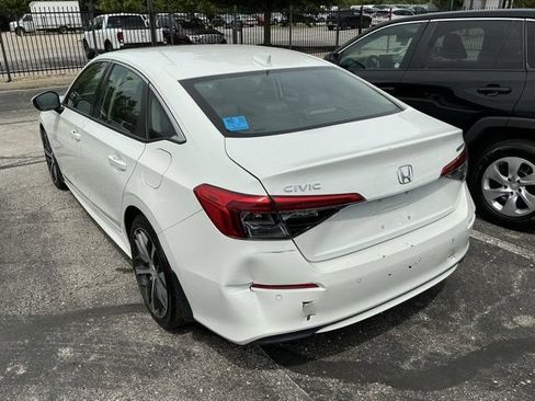 Used 2023 Honda Civic Touring image 12