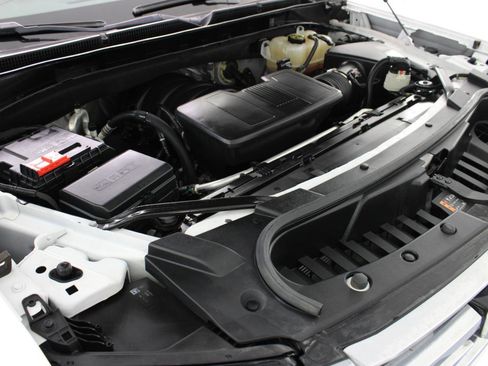 Used 2022 GMC Yukon SLT w/ SLT Premium Package image 82