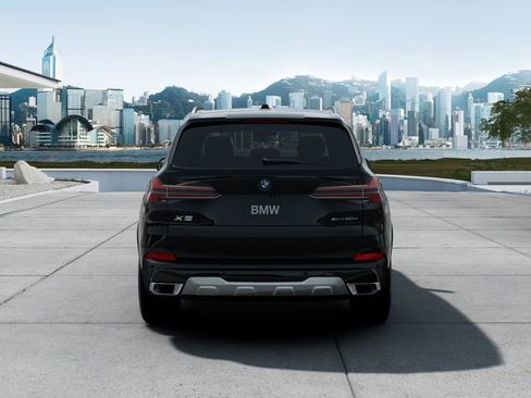 Used 2025 BMW X5 xDrive50e w/ Premium Package image 32