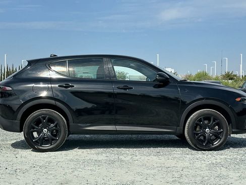 Used 2023 Dodge Hornet GT Plus w/ GT Blacktop Package AWD/4WD image 9
