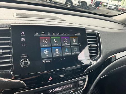 Used 2020 Honda Pilot Touring image 20