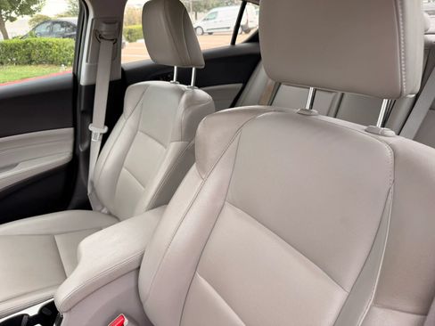 Used 2018 Acura ILX w/ Special Edition Package FWD image 11