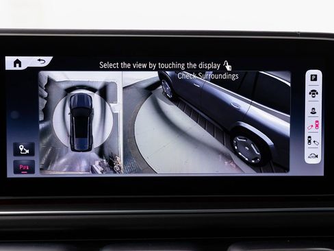 Used 2024 Mercedes-Benz Maybach GLS 600 4MATIC image 23