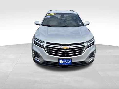 Used 2022 Chevrolet Equinox Premier AWD/4WD image 10