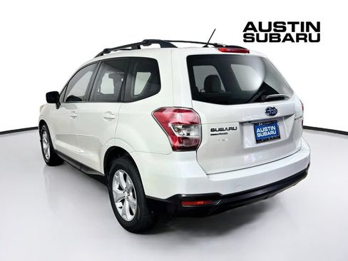 Used 2015 Subaru Forester 2.5i Premium w/ All-Weather Package AWD/4WD image 5