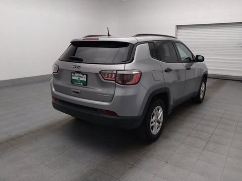 Used 2018 Jeep Compass Sport FWD image 9