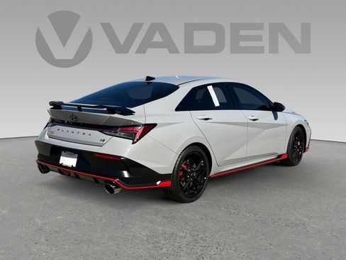 New 2025 Hyundai Elantra N image 18