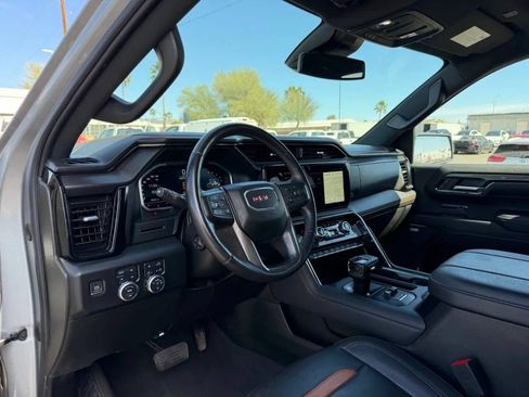 Used 2023 GMC Sierra 1500 AT4 AWD/4WD image 12