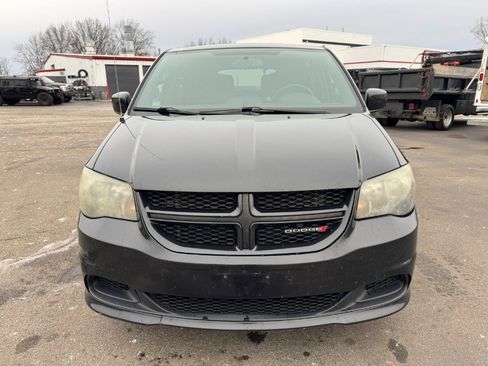 Used 2014 Dodge Grand Caravan SE image 8