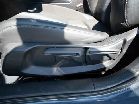 Used 2025 Honda Civic Sport image 12