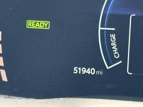 Used 2025 Toyota Camry SE FWD image 16