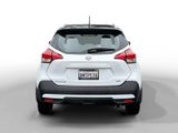 Used 2019 Nissan Kicks SR image 4