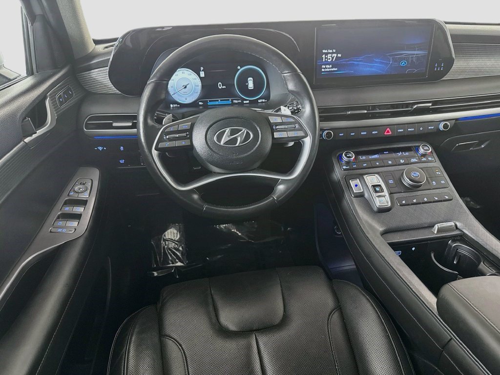 Used 2024 Hyundai Palisade Limited FWD image 16
