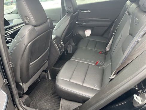 Used 2024 Cadillac XT4 Sport AWD/4WD image 6