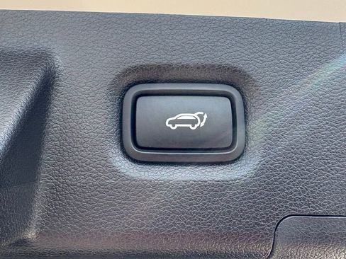 Used 2022 Hyundai Santa Fe Limited image 14