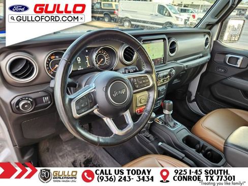 Used 2023 Jeep Wrangler Rubicon w/ Steel Bumper Group image 11