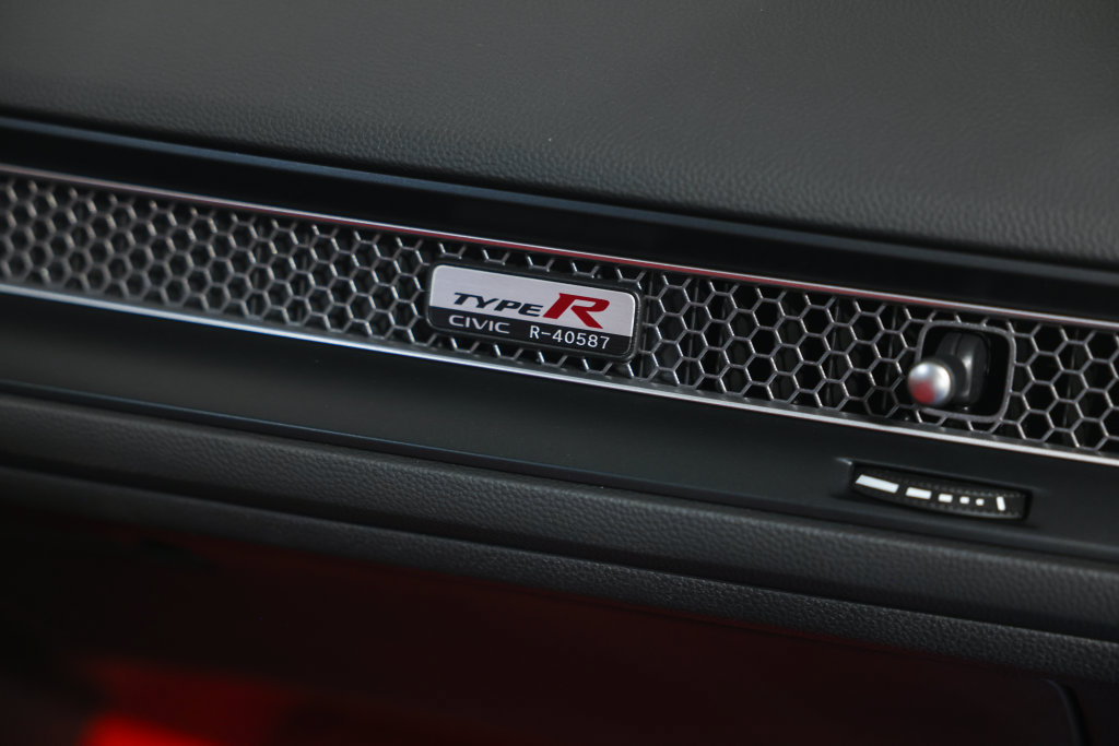 Used 2025 Honda Civic Type R image 29