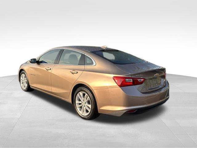 Used 2018 Chevrolet Malibu LT FWD image 5