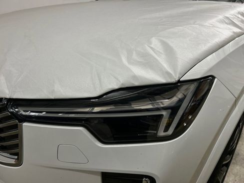 New 2026 Volvo XC90 T8 Ultra w/ Protection Package Premier AWD/4WD image 7
