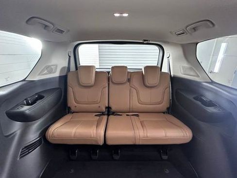 Certified 2025 INFINITI QX80 Sensory image 27