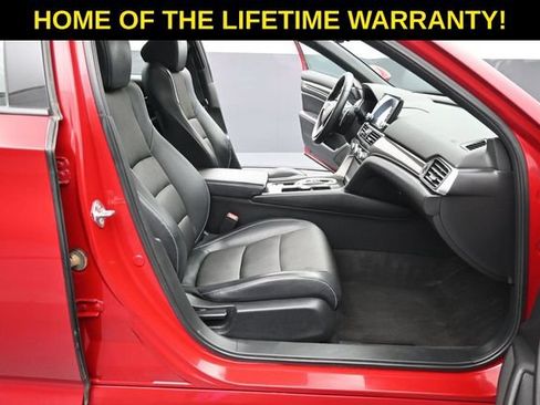Used 2018 Honda Accord Sport image 41