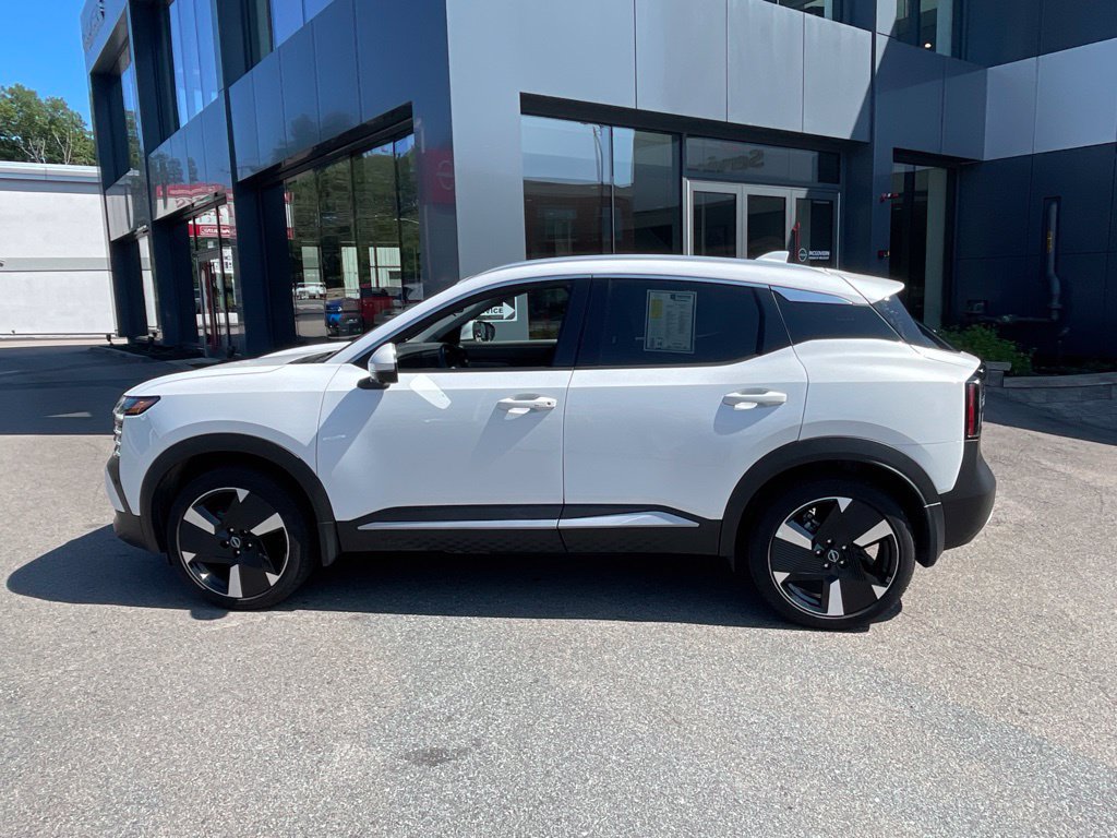 Certified 2025 Nissan Kicks SR AWD/4WD image 9