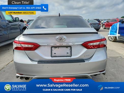 Used 2018 Toyota Camry XSE w/ Driver Assist Package image 8