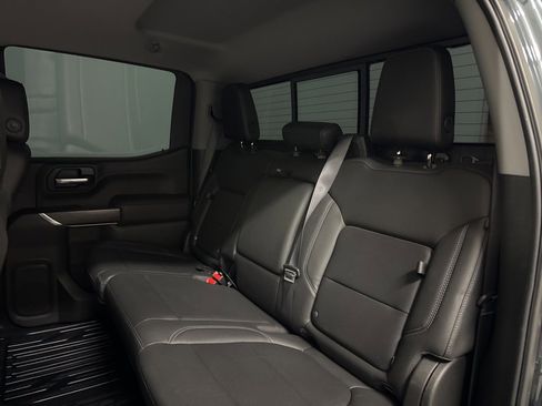 Used 2019 GMC Sierra 1500 SLT image 48