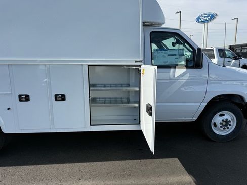 New 2026 Ford E-350 and Econoline 350 Super Duty w/ Power Equipment Group RWD image 8