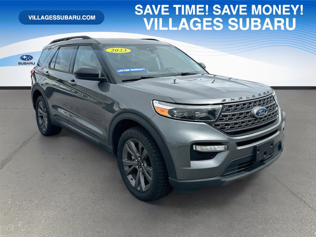 Used 2023 Ford Explorer XLT w/ Equipment Group 202A AWD/4WD image 1