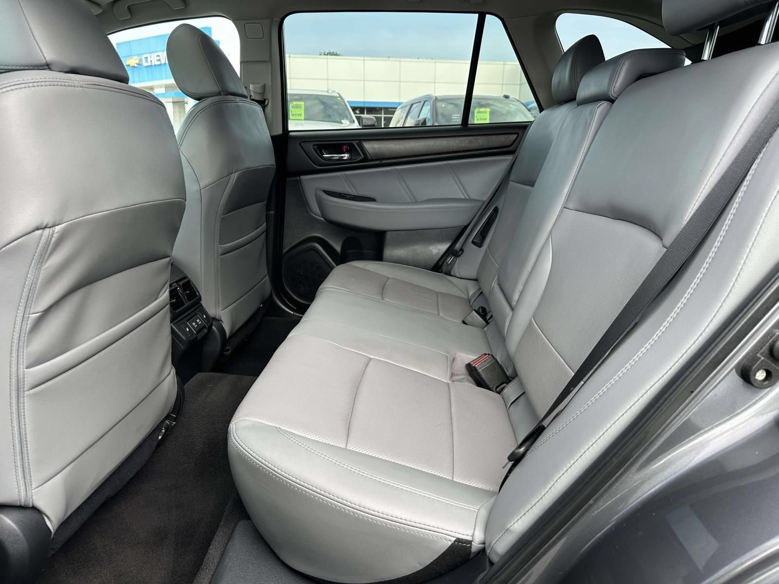 Used 2019 Subaru Outback 2.5i Limited AWD/4WD image 24