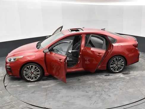 Used 2021 Kia Forte GT w/ GT2 Package FWD image 7