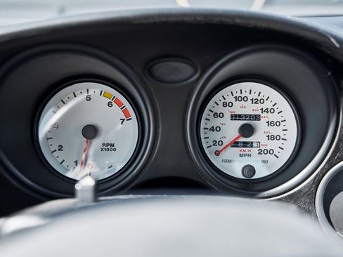 Used 1996 Dodge Viper GTS RWD image 3