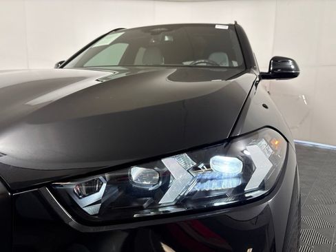 Certified 2026 BMW X5 sDrive40i w/ M Sport Package RWD image 9