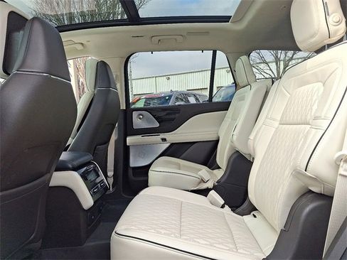 Used 2020 Lincoln Aviator Black Label Grand Touring image 10