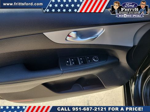 Used 2023 Kia Forte LXS FWD image 12