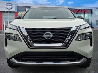 Used 2023 Nissan Rogue Platinum w/ Platinum Premium Package video 2