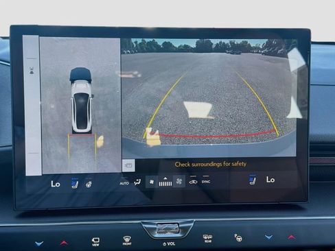 New 2026 Lexus ES 350h AWD w/ Cold Area Package image 33