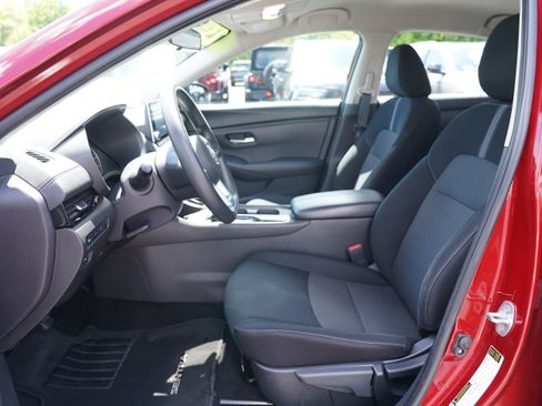 Used 2023 Nissan Sentra SV FWD image 4