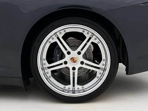 Used 2006 Porsche 911 Carrera 4 AWD/4WD image 30