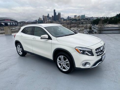 Used 2018 Mercedes-Benz GLA 250 image 25