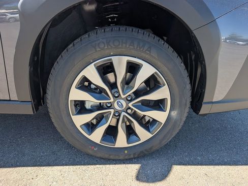 New 2025 Subaru Outback Limited image 23