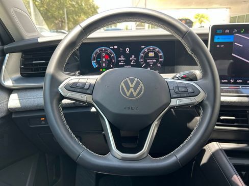 Certified 2026 Volkswagen Tiguan S AWD/4WD image 19