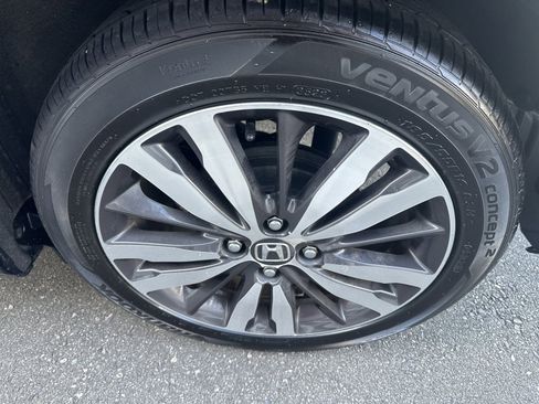 Used 2016 Honda Fit EX image 32