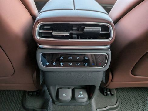 New 2026 Genesis GV80 3.5T Prestige AWD/4WD image 28