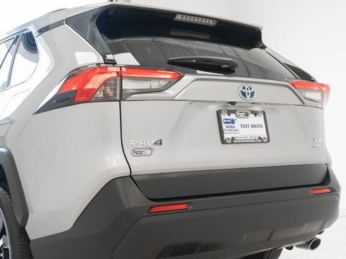 Used 2023 Toyota RAV4 XLE Premium AWD/4WD image 18