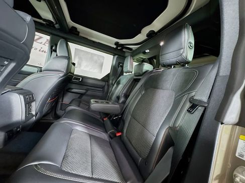 New 2025 Ford Bronco Raptor image 24